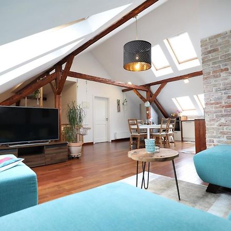 Beautiful And Romantic Penthouse With Two Terraces Братислава Екстер'єр фото